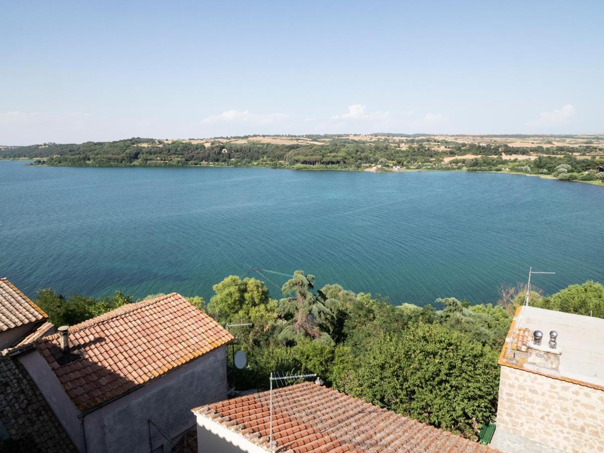 Attico Con Vista Lago - Miralago Anguillara Sabazia Esterno foto